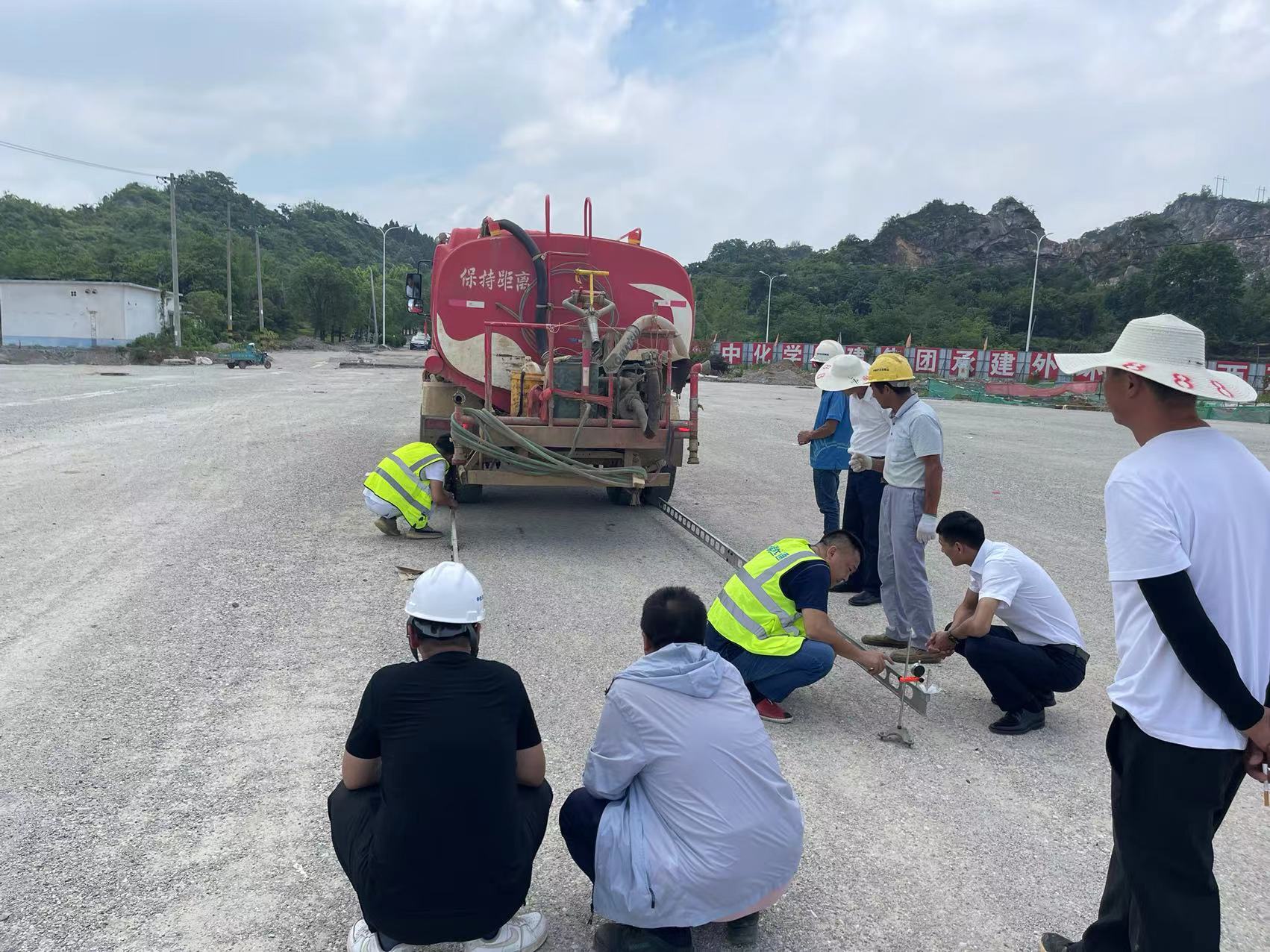 外環(huán)北路西延線彎沉檢測(cè)